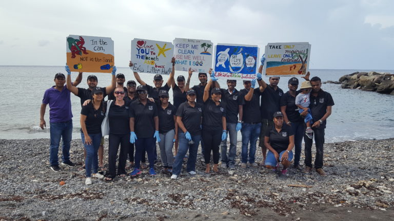 Diamonds International Revisits Sparkling Beach Clean-up