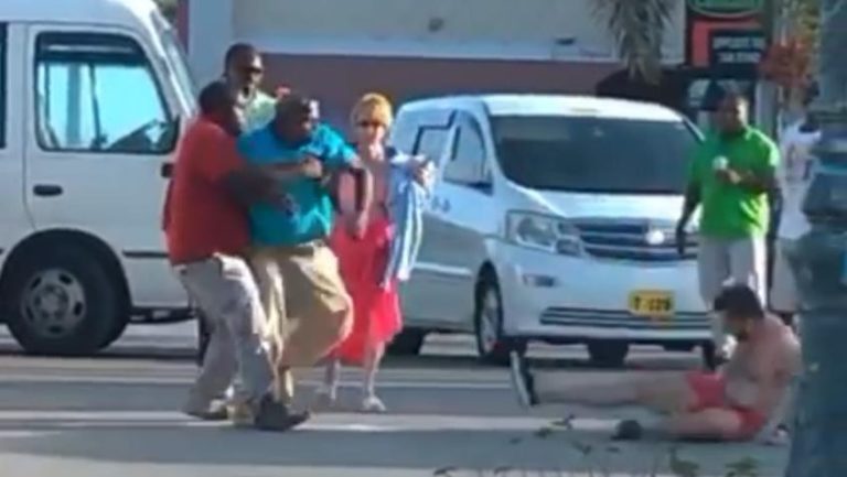 Taxi Operator Receives Letter After Tourist Gets Punch