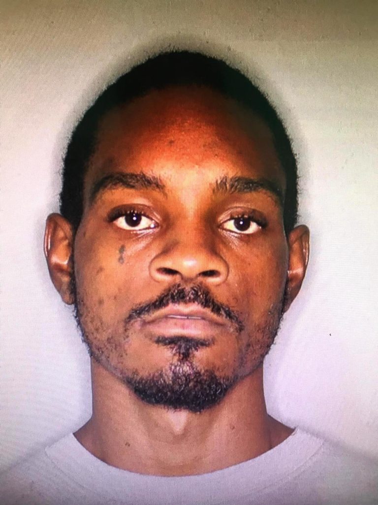 Nyon Dasent Wanted by Police