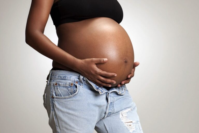 Photo: Image used for illustration purposes only shows a woman’s pregnant belly (Source: Getty Images from www.parents.com)