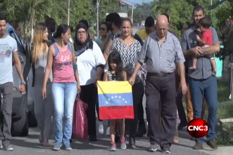 Venezuelans protest over T&T’s refugee policy